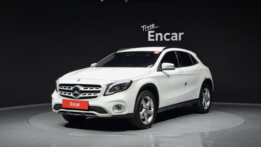 2019 MERCEDES-BENZ GLA-Class