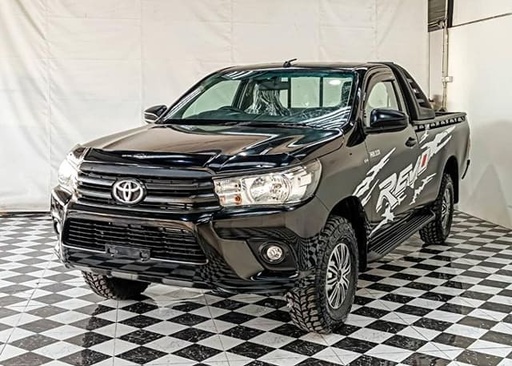 2018 TOYOTA Hilux