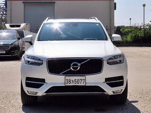2018 VOLVO XC90