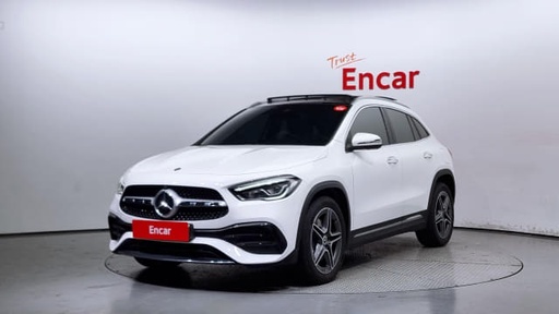 2020 MERCEDES-BENZ GLA-Class