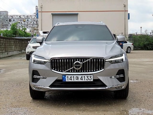 2023 VOLVO XC60