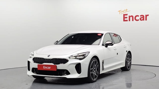 2021 KIA Stinger