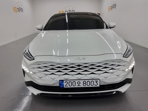 2023 KIA K8, 