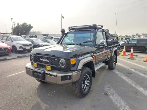 2021 TOYOTA Land Cruiser