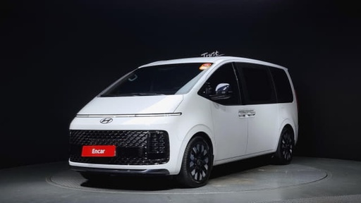 2025 HYUNDAI Staria