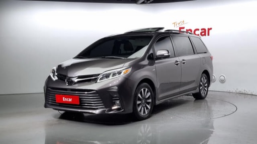 2018 TOYOTA Sienna