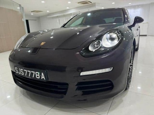 2016 Porsche Panamera