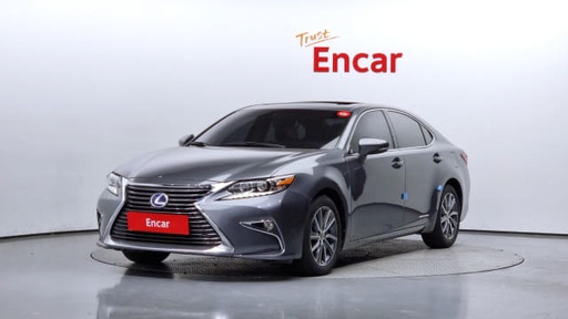 2018 LEXUS ES