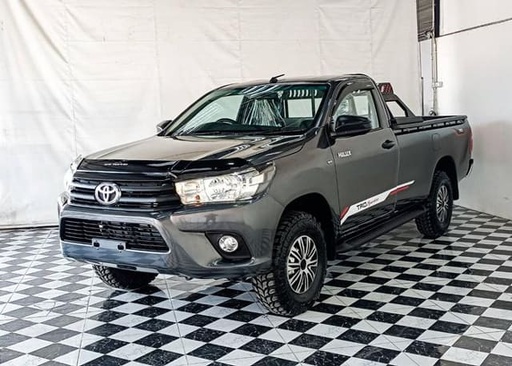 2018 TOYOTA Hilux