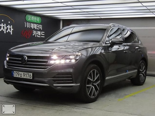 2023 VOLKSWAGEN Touareg