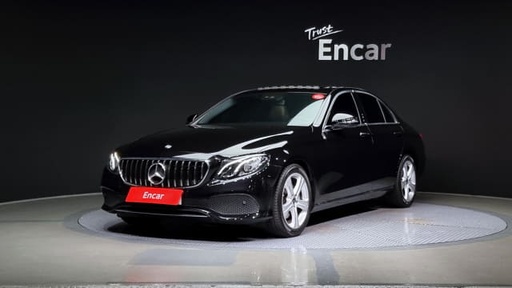 2017 MERCEDES-BENZ E-Class