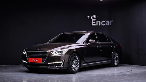 2017 Genesis EQ900
