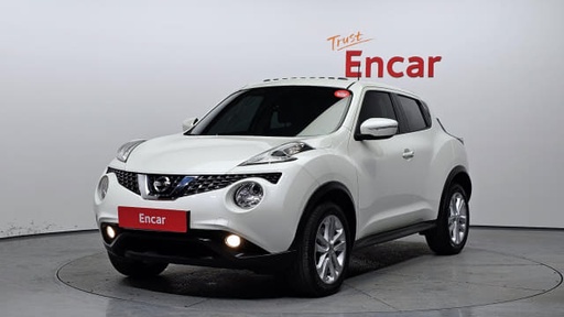 2017 NISSAN JUKE