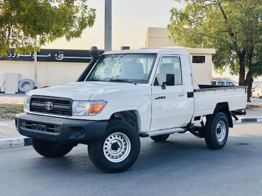 2020 TOYOTA Land Cruiser