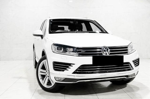 2016 VOLKSWAGEN Touareg, 