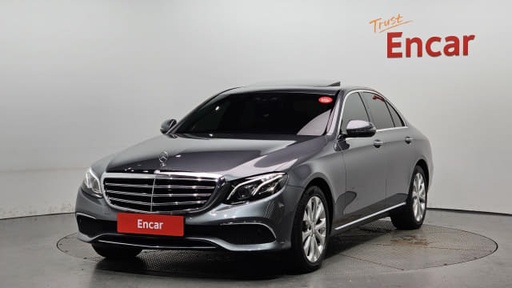 2017 MERCEDES-BENZ E-Class