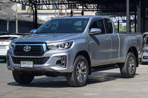2019 TOYOTA Hilux