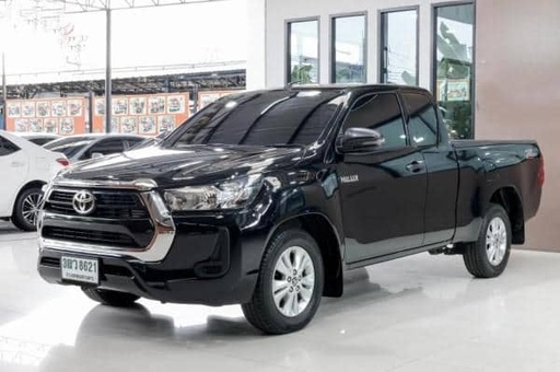 2021 TOYOTA Hilux, 