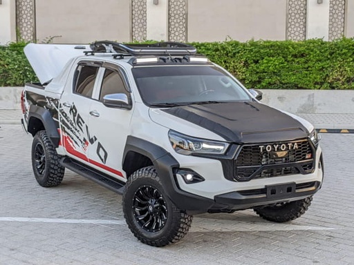 2017 TOYOTA Hilux