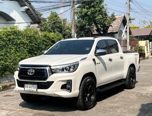 2018 TOYOTA Hilux