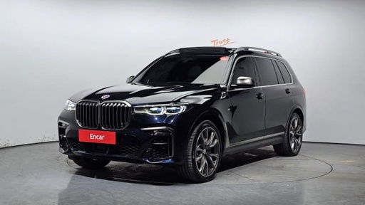2022 BMW X7