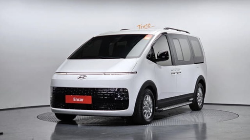 2024 HYUNDAI Staria
