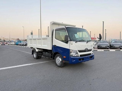 2017 HINO Dutro