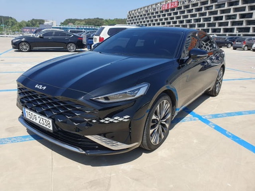 2022 KIA K8