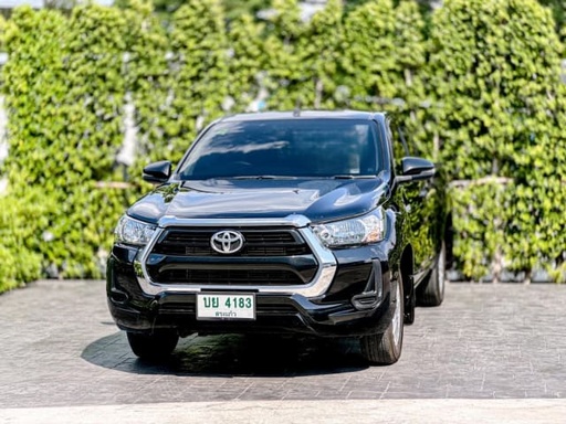 2022 TOYOTA Hilux, 
