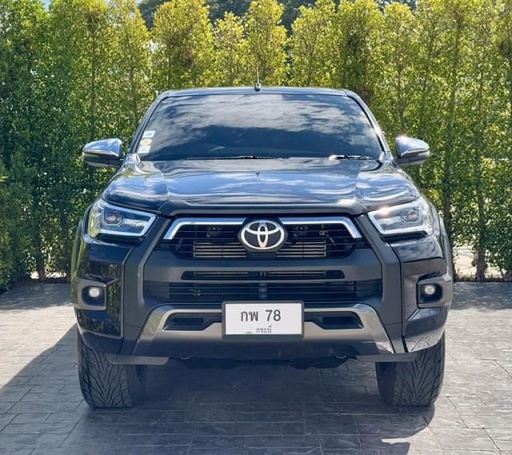 2023 TOYOTA Hilux
