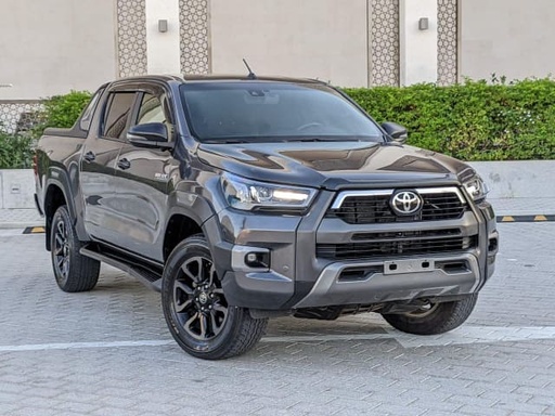2022 TOYOTA Hilux