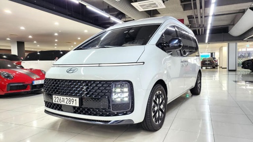 2025 HYUNDAI Staria