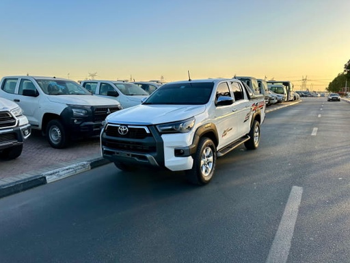 2017 TOYOTA Hilux