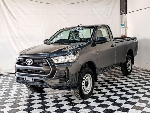 2025 TOYOTA Hilux