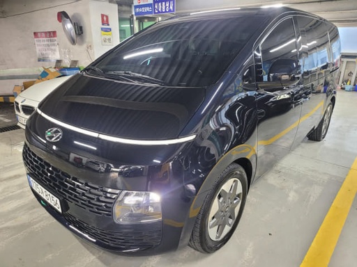 2022 HYUNDAI Staria