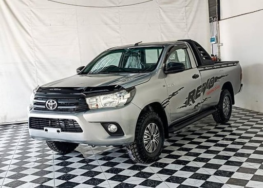 2018 TOYOTA Hilux