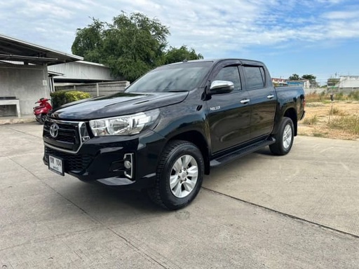 2019 TOYOTA Hilux