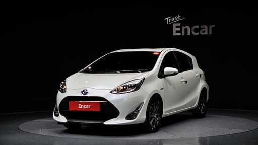 2019 TOYOTA Prius, 