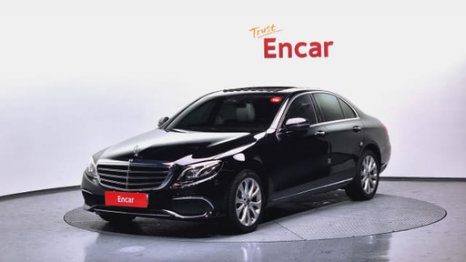 2020 MERCEDES-BENZ E-Class