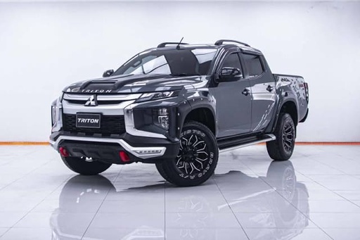 2020 MITSUBISHI Triton