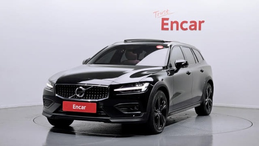 2019 VOLVO V60