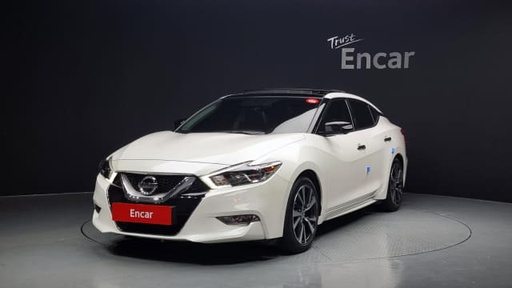2017 NISSAN Maxima