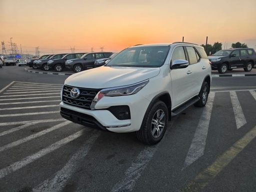 2021 TOYOTA Fortuner