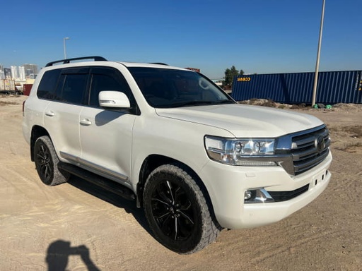2021 TOYOTA Land Cruiser